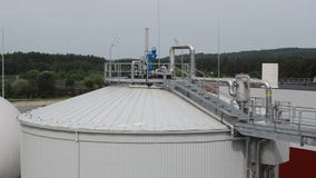 Boue d'usine de biogaz banque de vidéos Boue d'usine de biogaz banque de vidéos