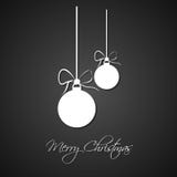 Boules simples de Noël blanc avec l'arc sur le fond noir illustration stock Boules simples de Noël blanc avec l'arc sur le fond noir illustration stock