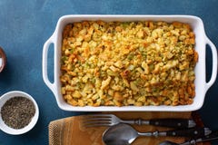 Bourrage traditionnel pour le thanksgiving ou le Noël images stock Bourrage traditionnel pour le thanksgiving ou le Noël images stock