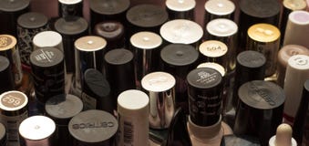 Bouteilles avec le vernis à ongles photos stock Bouteilles avec le vernis à ongles photos stock