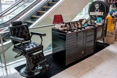 Boutique d'Urbanprimate chez Emquatier, Bangkok, Thaïlande, le 29 juin 2018 image stock Boutique d'Urbanprimate chez Emquatier, Bangkok, Thaïlande, le 29 juin 2018 image stock