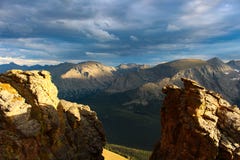 Bovenkant van Sleep Ridge Road in Rocky Mountain National Park stock fotografie Bovenkant van Sleep Ridge Road in Rocky Mountain National Park stock fotografie