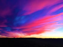 Brennendes Leben, Farben, Sonnenuntergang, Himmel und Unendlichkeit stockfotos Brennendes Leben, Farben, Sonnenuntergang, Himmel und Unendlichkeit stockfotos