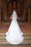 Bridal toga przed ?lubn? ceremoni? fotografia stock Bridal toga przed ?lubn? ceremoni? fotografia stock