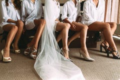 Bride with the girls in the nice shoes Royalty Free Stock Photo Bride with the girls in the nice shoes Royalty Free Stock Photo