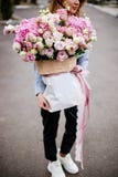 Bukett av blommor i påse arkivbilder Bukett av blommor i påse arkivbilder