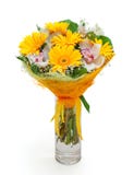 Bukett av olika blommor i vas arkivbild Bukett av olika blommor i vas arkivbild
