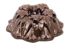 Τηγάνι κέικ Bundt Fluted τηγάνι σωλήνων Απομονωμένος με το ψαλίδισμα της πορείας στοκ φωτογραφία Τηγάνι κέικ Bundt Fluted τηγάνι σωλήνων Απομονωμένος με το ψαλίδισμα της πορείας στοκ φωτογραφία