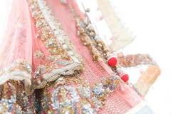 Buntes traditionelles indisches Brautkleid stockfotos Buntes traditionelles indisches Brautkleid stockfotos
