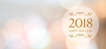 Buon anno 2018 sul fondo del bokeh dell'estratto della sfuocatura con la copia fotografia stock Buon anno 2018 sul fondo del bokeh dell'estratto della sfuocatura con la copia fotografia stock