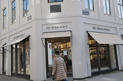 burberry shops