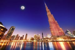 Burj Khalifa nattlandskap arkivbilder Burj Khalifa nattlandskap arkivbilder