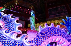Busan, 4 Korea-Mei, 2017: Samgwangsatempel met lantaarns wordt verfraaid die royalty-vrije stock fotografie Busan, 4 Korea-Mei, 2017: Samgwangsatempel met lantaarns wordt verfraaid die royalty-vrije stock fotografie