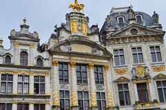 Byggnader i Grand Place eller Grote Markt i Bryssel, Belgien arkivbild Byggnader i Grand Place eller Grote Markt i Bryssel, Belgien arkivbild