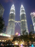 Bâtiment de Petronas en Kuala Lumpur, Malaisie Photos stock Bâtiment de Petronas en Kuala Lumpur, Malaisie Photos stock