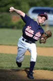 Béisbol de la liga pequeña imágenes de archivo libres de regalías Béisbol de la liga pequeña imágenes de archivo libres de regalías