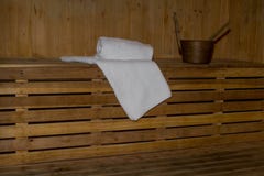 Cabine de sauna à l'intérieur images libres de droits Cabine de sauna à l'intérieur images libres de droits