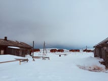Cabine na neve imagem de stock Cabine na neve imagem de stock