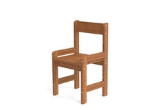 Cadeira de madeira da criança pequena em um fundo branco cadeira da rendição 3D-model ilustração stock Cadeira de madeira da criança pequena em um fundo branco cadeira da rendição 3D-model ilustração stock