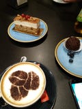 Café et quatre myrtilles image stock Café et quatre myrtilles image stock