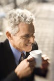 Café potable d'homme d'affaires. photo libre de droits Café potable d'homme d'affaires. photo libre de droits