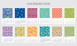 Calendário 2018 com testes padrões diferentes ilustração do vetor Calendário 2018 com testes padrões diferentes ilustração do vetor