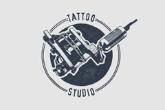 Calibre de logo de studio de tatouage de vecteur Rétro emblème dénommé frais illustration libre de droits Calibre de logo de studio de tatouage de vecteur Rétro emblème dénommé frais illustration libre de droits