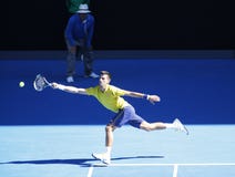 Campeón Novak Djokovic del Grand Slam de once veces de Serbia en la acción durante su partido de la ronda 4 en Abierto de Austral fotos de archivo Campeón Novak Djokovic del Grand Slam de once veces de Serbia en la acción durante su partido de la ronda 4 en Abierto de Austral fotos de archivo