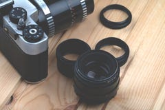 Caméra de photo de cru avec les macro anneaux photo libre de droits Caméra de photo de cru avec les macro anneaux photo libre de droits