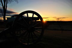 Canhão de Gettysburg no nascer do sol fotografia de stock Canhão de Gettysburg no nascer do sol fotografia de stock
