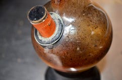 Cannabis die drug bong dichte omhooggaand roken royalty-vrije stock afbeelding Cannabis die drug bong dichte omhooggaand roken royalty-vrije stock afbeelding