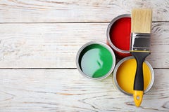 Cans With Paint And Brush Royalty Free Stock Images Cans With Paint And Brush Royalty Free Stock Images
