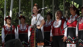 Cantantes búlgaros del folklore Cantantes búlgaros del folklore