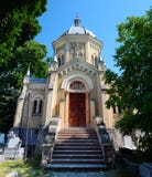 Capela do cemitério da cidade de Timisoara Fotos de Stock Capela do cemitério da cidade de Timisoara Fotos de Stock