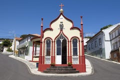 Capilla católica tradicional de Azores en el Topo Sao Jorge portugal Imagenes de archivo Capilla católica tradicional de Azores en el Topo Sao Jorge portugal Imagenes de archivo