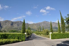Capo Franschhoek Sudafrica della proprietà del vino fotografia stock Capo Franschhoek Sudafrica della proprietà del vino fotografia stock