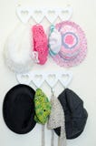 Cappelli del bambino fotografia stock libera da diritti Cappelli del bambino fotografia stock libera da diritti
