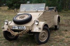 Free Car Royalty Free Stock Images - 3335119