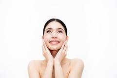 Cara asiática de la belleza joven, mujer hermosa aislada sobre el CCB blanco imagen de archivo libre de regalías Cara asiática de la belleza joven, mujer hermosa aislada sobre el CCB blanco imagen de archivo libre de regalías