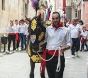 Caravaca De Los angeles Cruz, Hiszpania, Maj 2, 2019: Ko? paraduje przy Caballos Del Vino fotografia stock Caravaca De Los angeles Cruz, Hiszpania, Maj 2, 2019: Ko? paraduje przy Caballos Del Vino fotografia stock