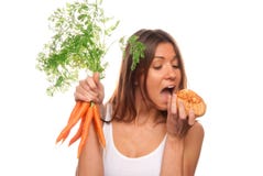 Carote organiche vegeterian sane della donna, rullo del panino fotografie stock Carote organiche vegeterian sane della donna, rullo del panino fotografie stock