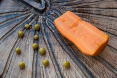 Carotte et pois bouillis image libre de droits Carotte et pois bouillis image libre de droits