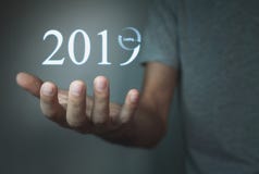Carregando um ano novo de 2019 imagens de stock royalty free Carregando um ano novo de 2019 imagens de stock royalty free