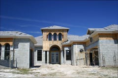 Casa bajo construcción Casa bajo construcción