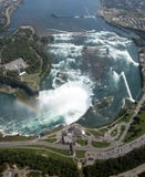 Cascate del Niagara aereo immagine stock libera da diritti Cascate del Niagara aereo immagine stock libera da diritti