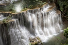 Cascate dell'Asia, Huai Mae Khamin Fotografia Stock Libera da Diritti Cascate dell'Asia, Huai Mae Khamin Fotografia Stock Libera da Diritti