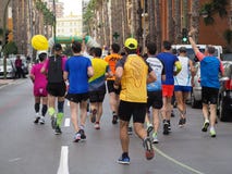 Castellon, Ισπανία 24 Φεβρουαρίου 2019 οι δρομείς κατά τη διάρκεια ενός μαραθωνίου συναγωνίζονται στοκ φωτογραφία με δικαίωμα ελεύθερης χρήσης Castellon, Ισπανία 24 Φεβρουαρίου 2019 οι δρομείς κατά τη διάρκεια ενός μαραθωνίου συναγωνίζονται στοκ φωτογραφία με δικαίωμα ελεύθερης χρήσης