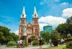 Catedral de Notre-Dame en Ho Chi Minh City, Vietnam foto de archivo libre de regalías Catedral de Notre-Dame en Ho Chi Minh City, Vietnam foto de archivo libre de regalías