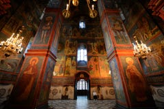 Catedral ortodoxo cavernosa, Kremlin, Moscou, Rússia imagem de stock Catedral ortodoxo cavernosa, Kremlin, Moscou, Rússia imagem de stock