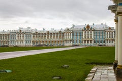 Catherine-Palast im St. Petersburg stockfoto Catherine-Palast im St. Petersburg stockfoto